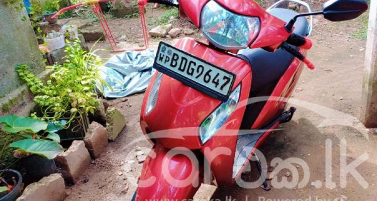 HONDA ACTIVA 2015
