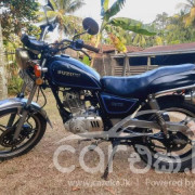 SUZUKI GN125 2007