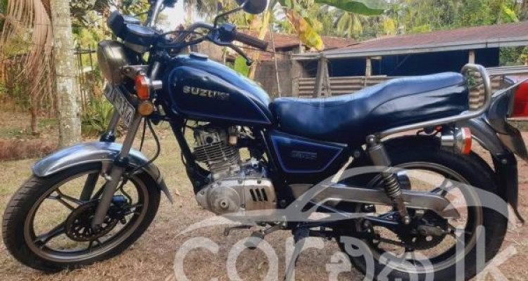 SUZUKI GN125 2007