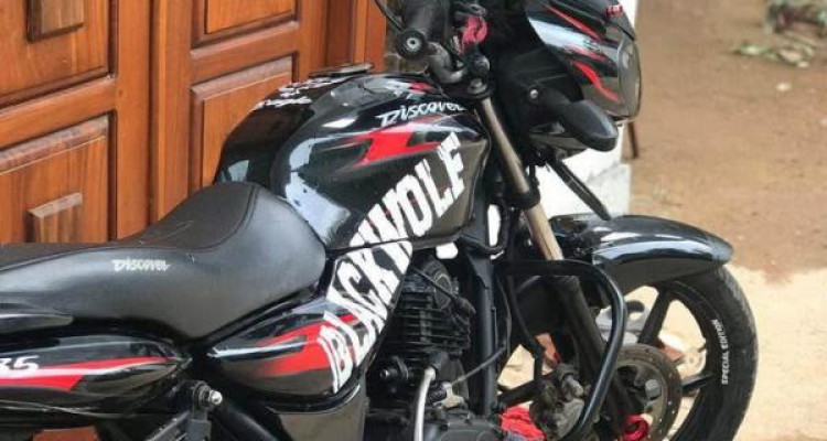 BAJAJ DISCOVER 135 2009