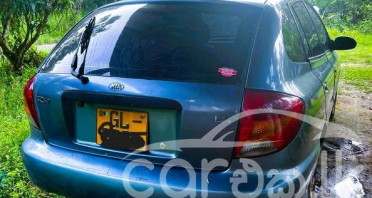 KIA RIO 2001
