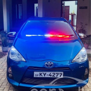 TOYOTA AQUA 2012