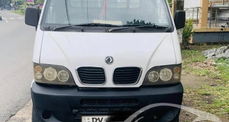 DFSK EQ1020DR 2013