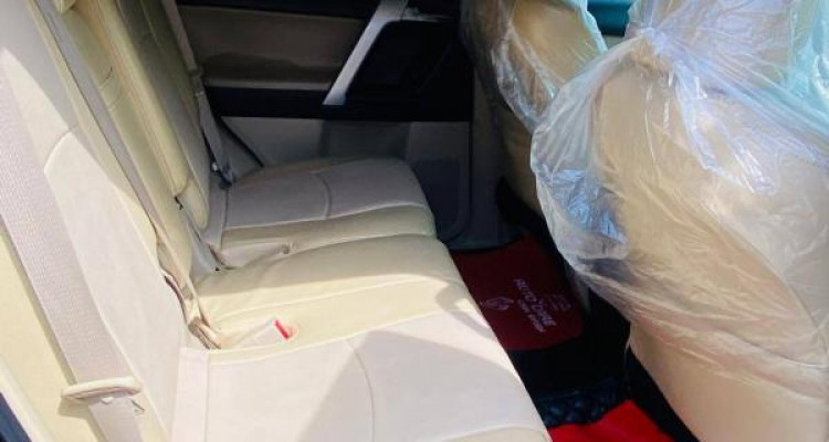 TOYOTA LAND CRUISER PRADO 150 2010
