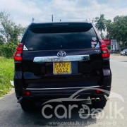 TOYOTA LAND CRUISER PRADO 150 2010