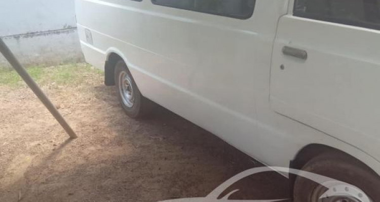 TOYOTA HIACE LH30 1981