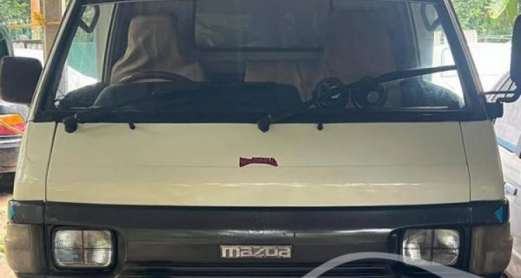 MAZDA FREEZER TRUCK 1998