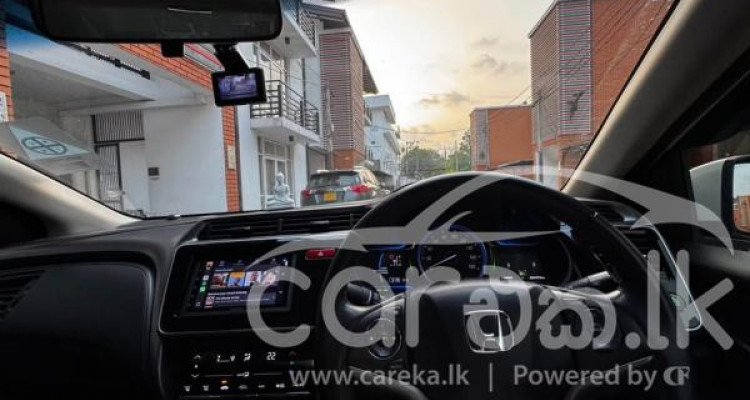 HONDA GRACE 2015