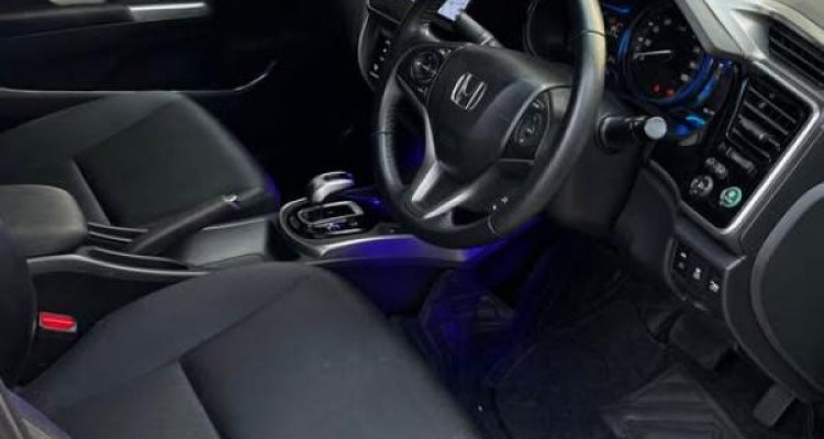 HONDA GRACE 2015