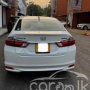 HONDA GRACE 2015