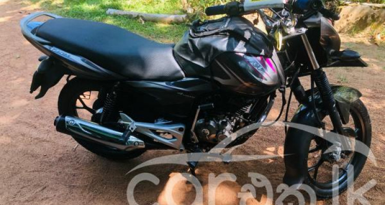 BAJAJ DISCOVER 125 2015