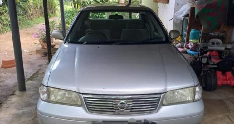 NISSAN SUNNY FB15 2001