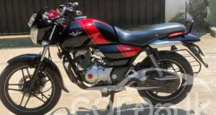 BAJAJ V15 2016