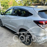 HONDA VEZEL 2014