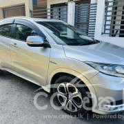 HONDA VEZEL 2014