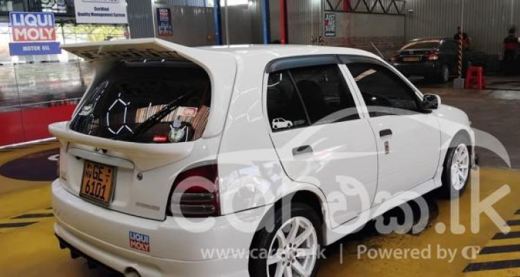 TOYOTA STARLET 1997