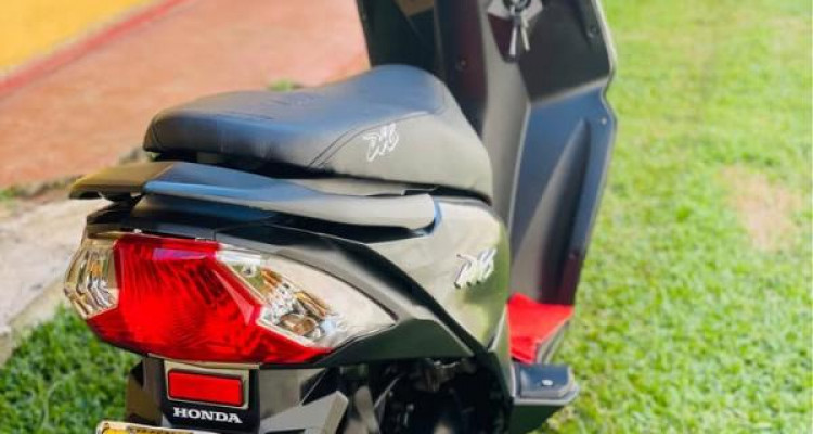 HONDA DIO 2012