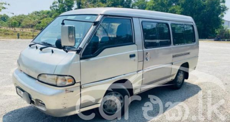 HYUNDAI H100 2002