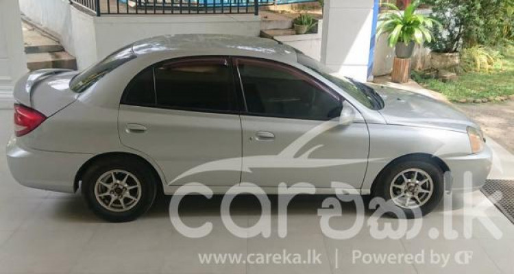 KIA RIO 2003