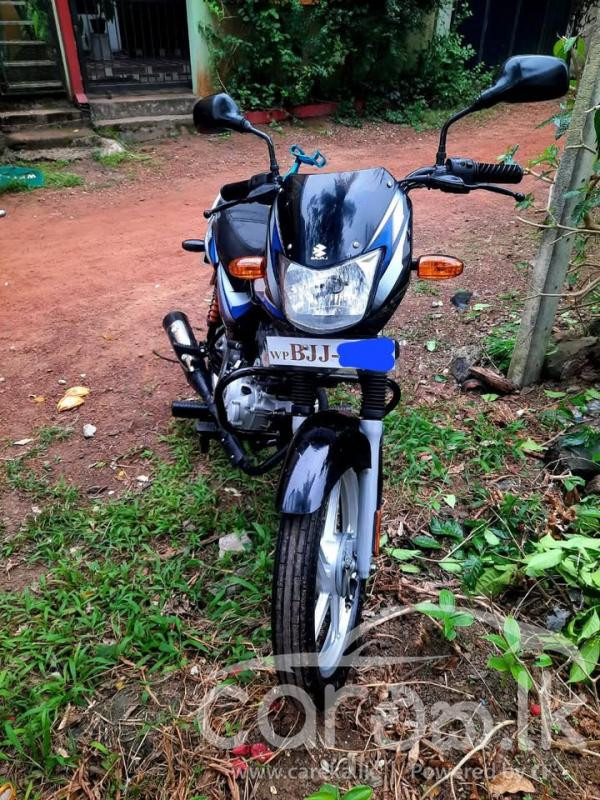 BAJAJ CT100 2014