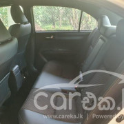 TOYOTA COROLLA AXIO 2017