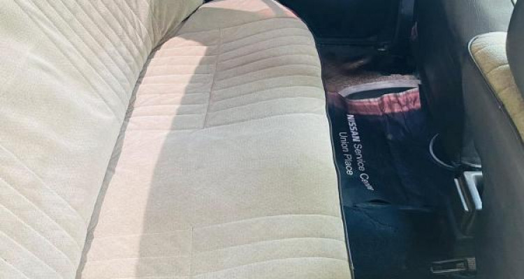 NISSAN TRAD SUNNY 1989
