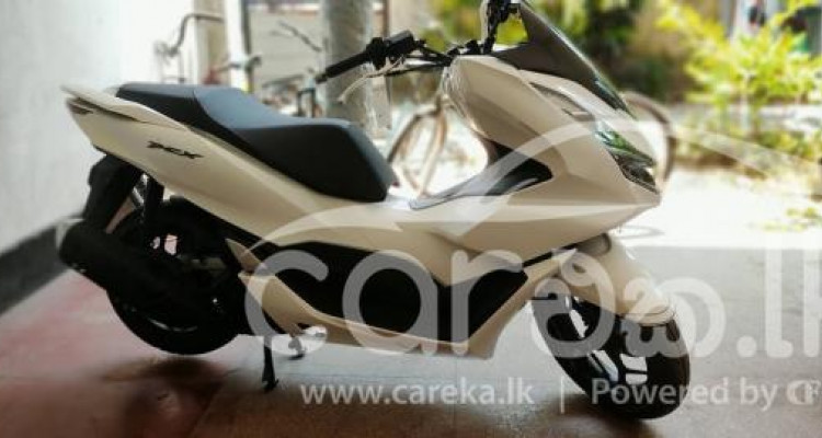 HONDA PCX 2024