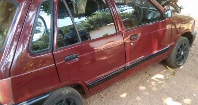 SUZUKI MARUTI 800 2000