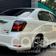 TOYOTA AXIO 2018