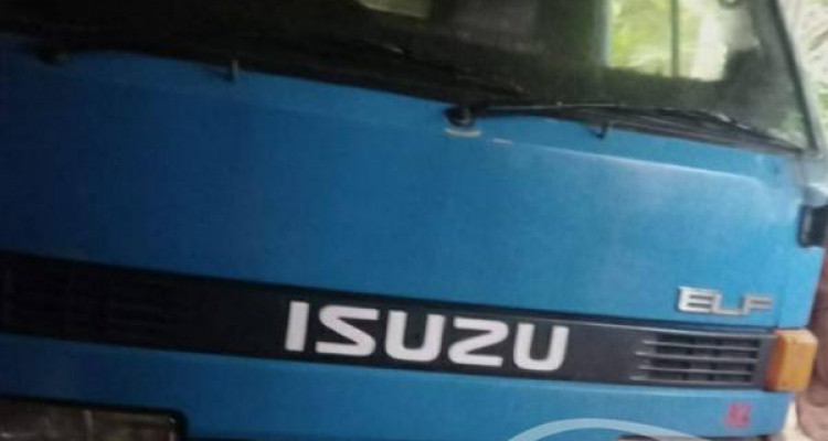 ISUZU ELF 1982