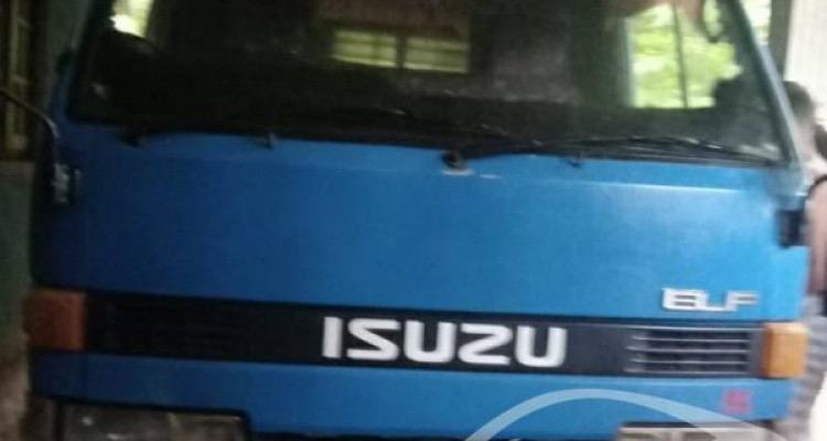 ISUZU ELF 1982