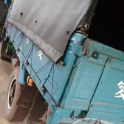 ISUZU ELF 1982