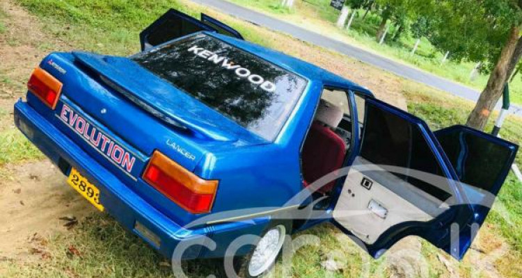 MITSUBISHI LANCER 1984