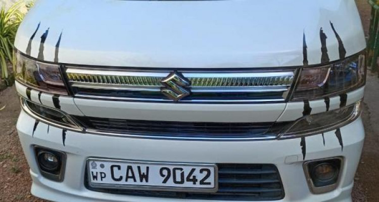 SUZUKI WAGON R 2017
