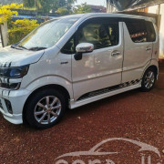 SUZUKI WAGON R 2017
