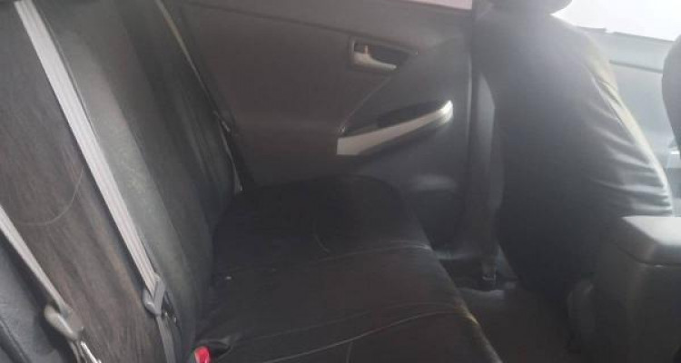 TOYOTA PRIUS 2010