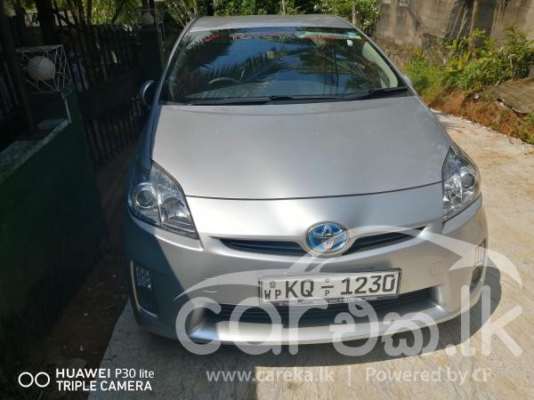 TOYOTA PRIUS 2010