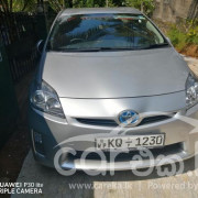 TOYOTA PRIUS 2010