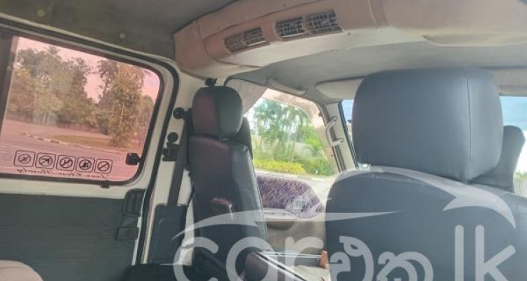 NISSAN VANETTE 2007