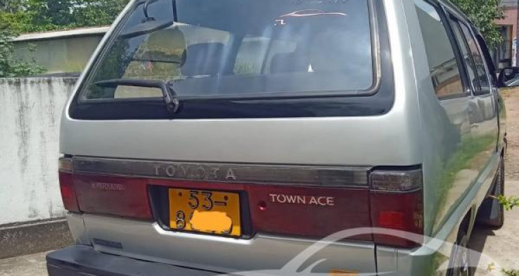 TOYOTA TOWNACE 1989