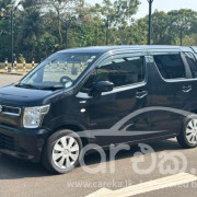 SUZUKI WAGON R FX 2017