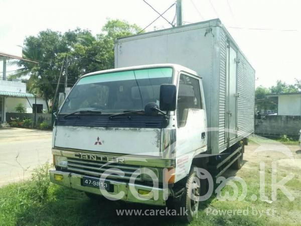 MITSUBISHI CANTER 1990