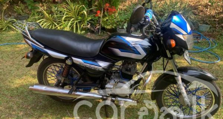 BAJAJ CT100 2006