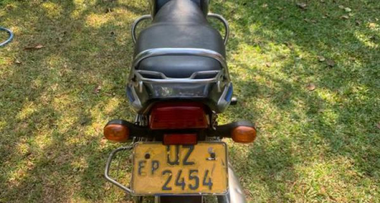 BAJAJ CT100 2006