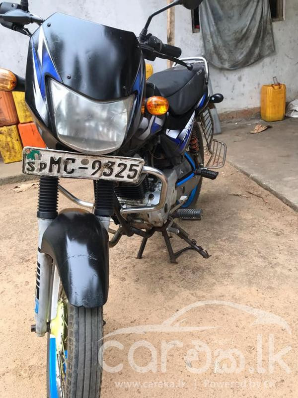 BAJAJ CT100 2005