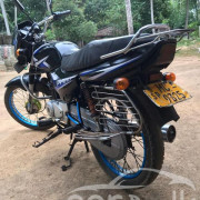 BAJAJ CT100 2005