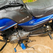 BAJAJ PLATINA 2016