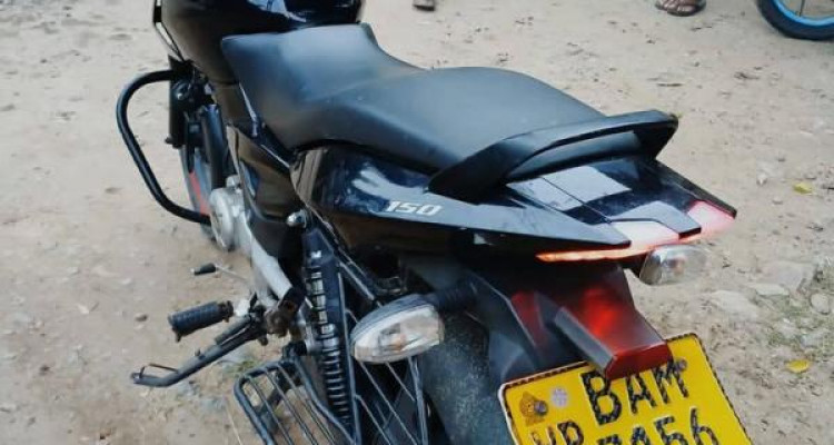 BAJAJ PULSAR 150 2013