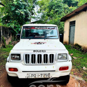 MAHINDRA BOLERO 2011