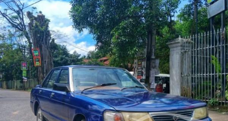 NISSAN BLUEBIRD 1983